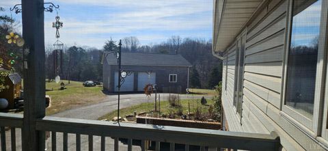 Tiny photo for 103 Glenn Haven Terrace, Goode, VA 24556 (MLS # 364809)