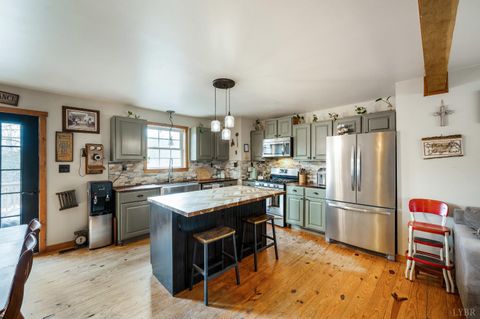 Tiny photo for 2309 Mount Pleasant Rd Rd, Pamplin, VA 23958 (MLS # 365508)