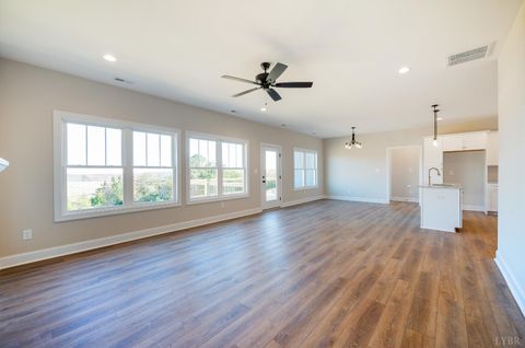 Tiny photo for 10556 Leesville Road, Lynch Station, VA 24571 (MLS # 363174)