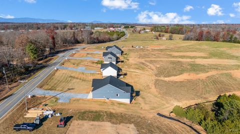 Tiny photo for 10556 Leesville Road, Lynch Station, VA 24571 (MLS # 363174)