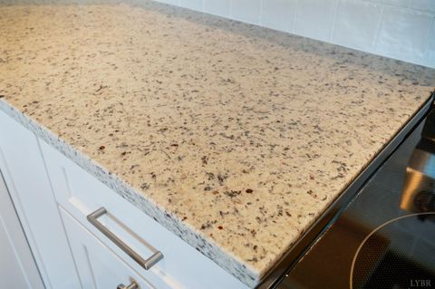 Tiny photo for 10556 Leesville Road, Lynch Station, VA 24571 (MLS # 363174)