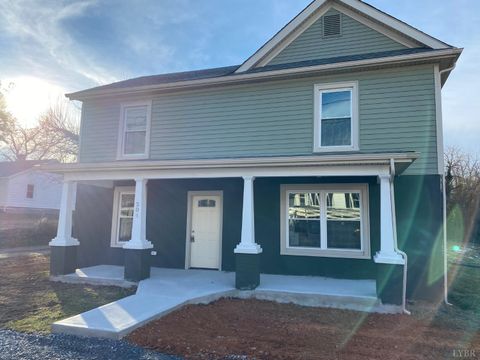 Tiny photo for 204 Rogers Drive, Madison Heights, VA 24572 (MLS # 362993)