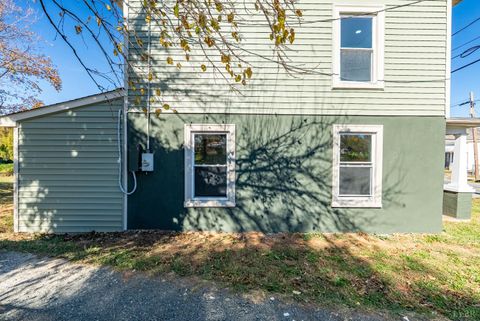 Tiny photo for 204 Rogers Drive, Madison Heights, VA 24572 (MLS # 362993)