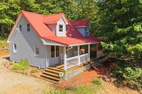 Photo of 1909 Karnes Road, Bedford, VA 24523 (MLS # 369178)