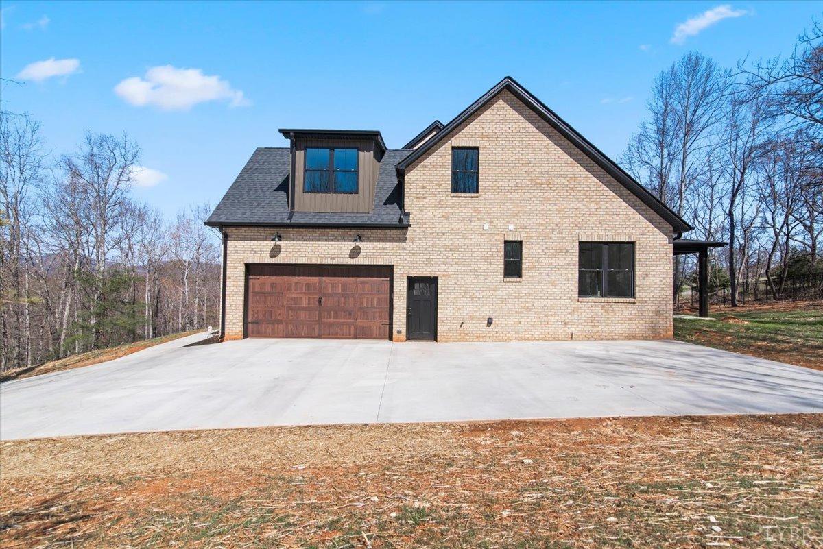 1148 Val Ter, Forest, Virginia image 3