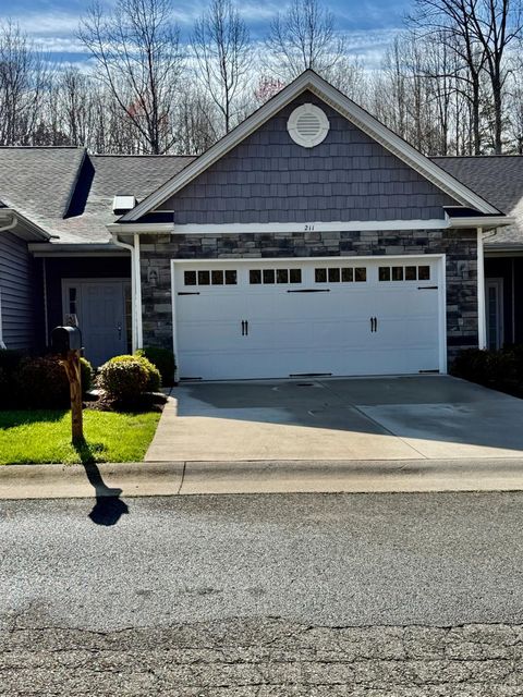 Tiny photo for 211 Bella Court, Lynchburg, VA 24502 (MLS # 365225)