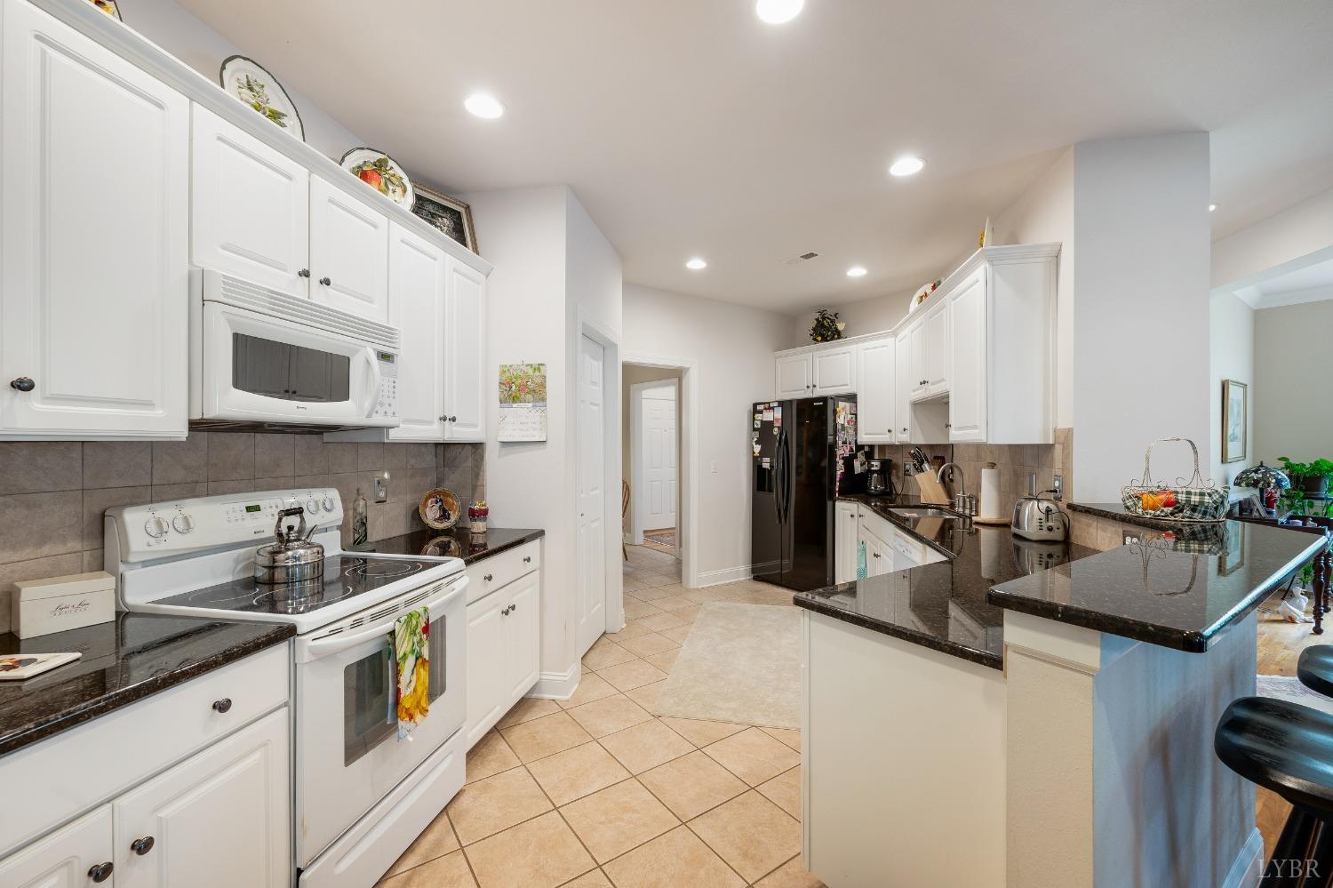 1500 Glenbrooke Drive, Lynchburg, Virginia image 14