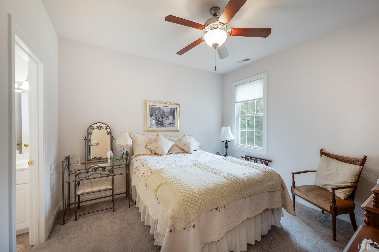1500 Glenbrooke Drive, Lynchburg, Virginia image 8