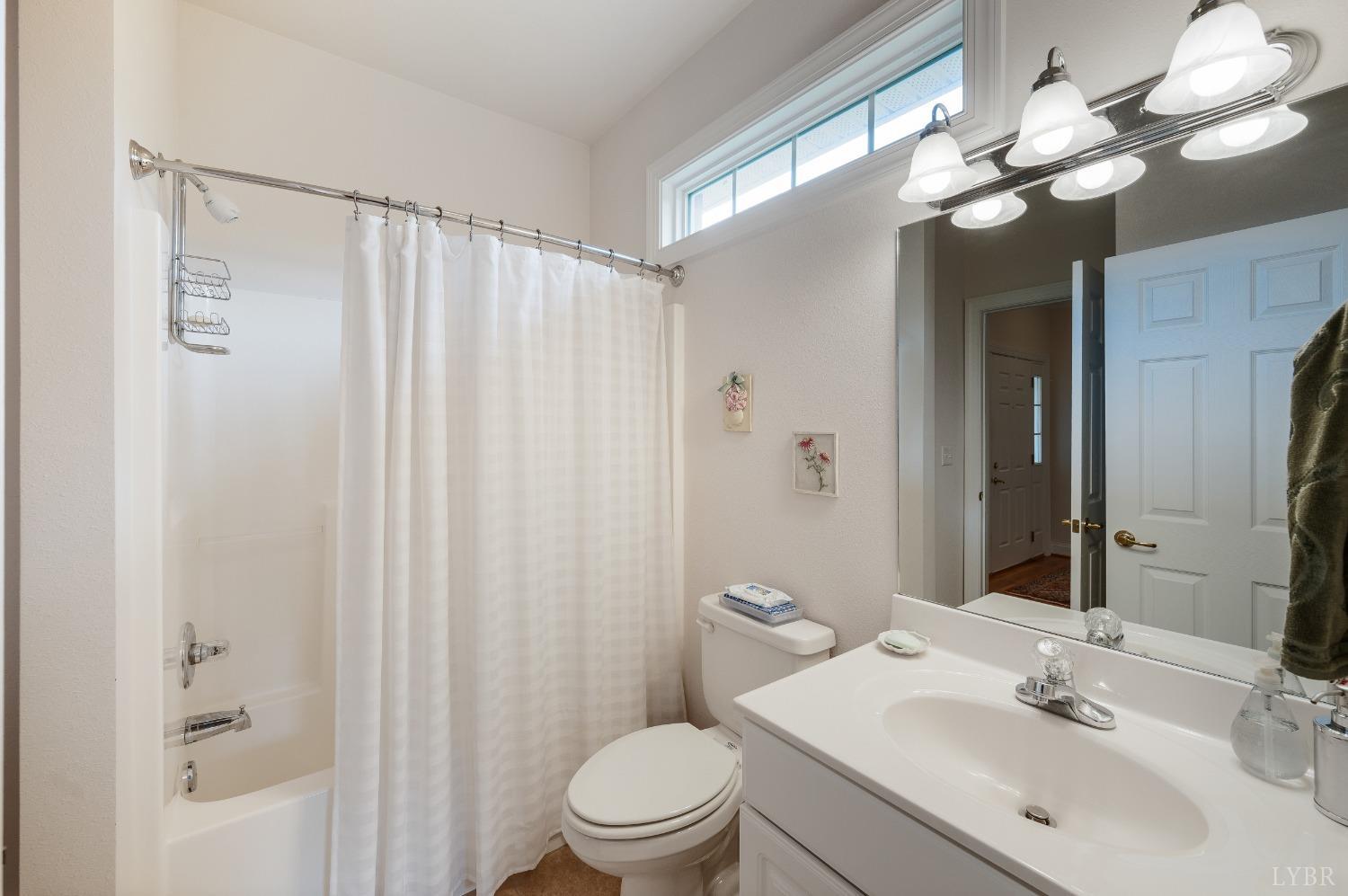 1500 Glenbrooke Drive, Lynchburg, Virginia image 10