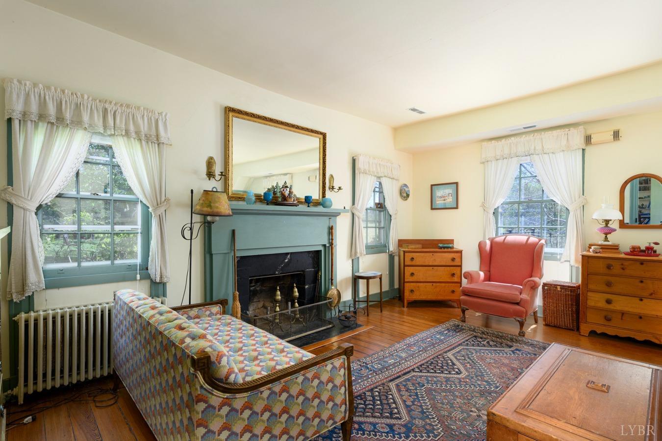 1409 Wiggington Road, Lynchburg, Virginia image 32