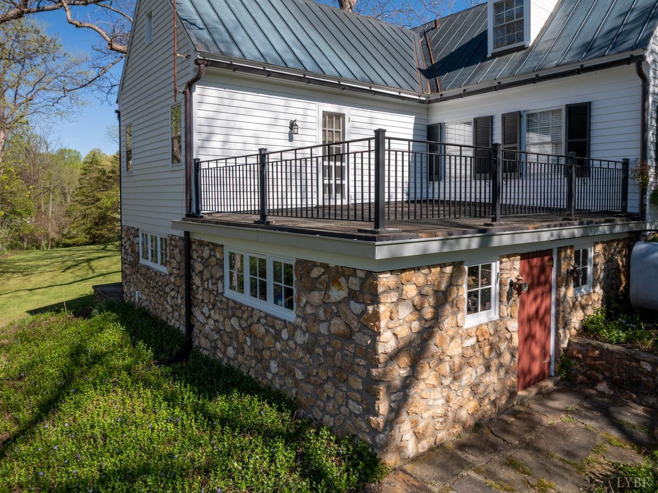 1409 Wiggington Road, Lynchburg, Virginia image 46