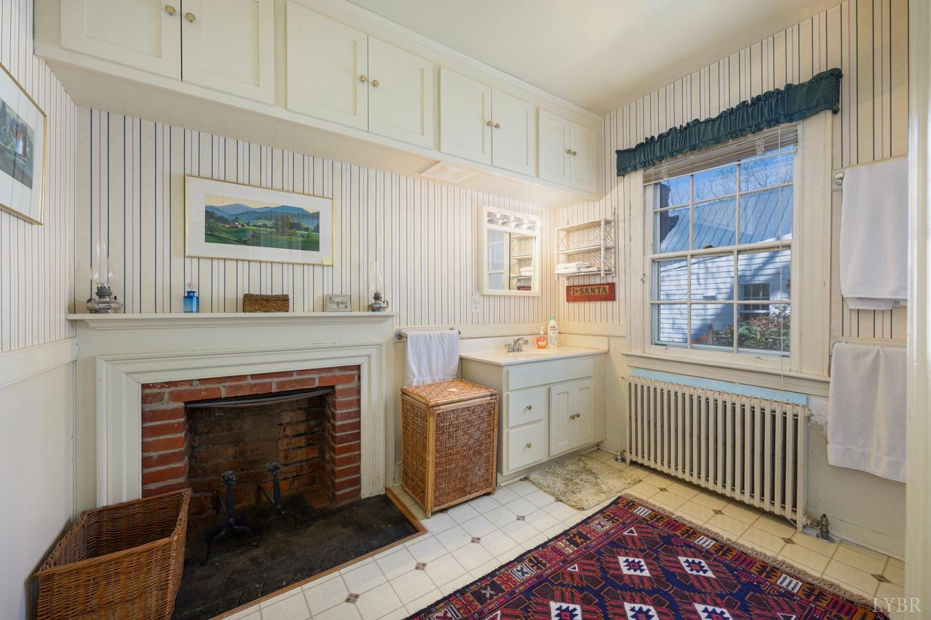 1409 Wiggington Road, Lynchburg, Virginia image 34