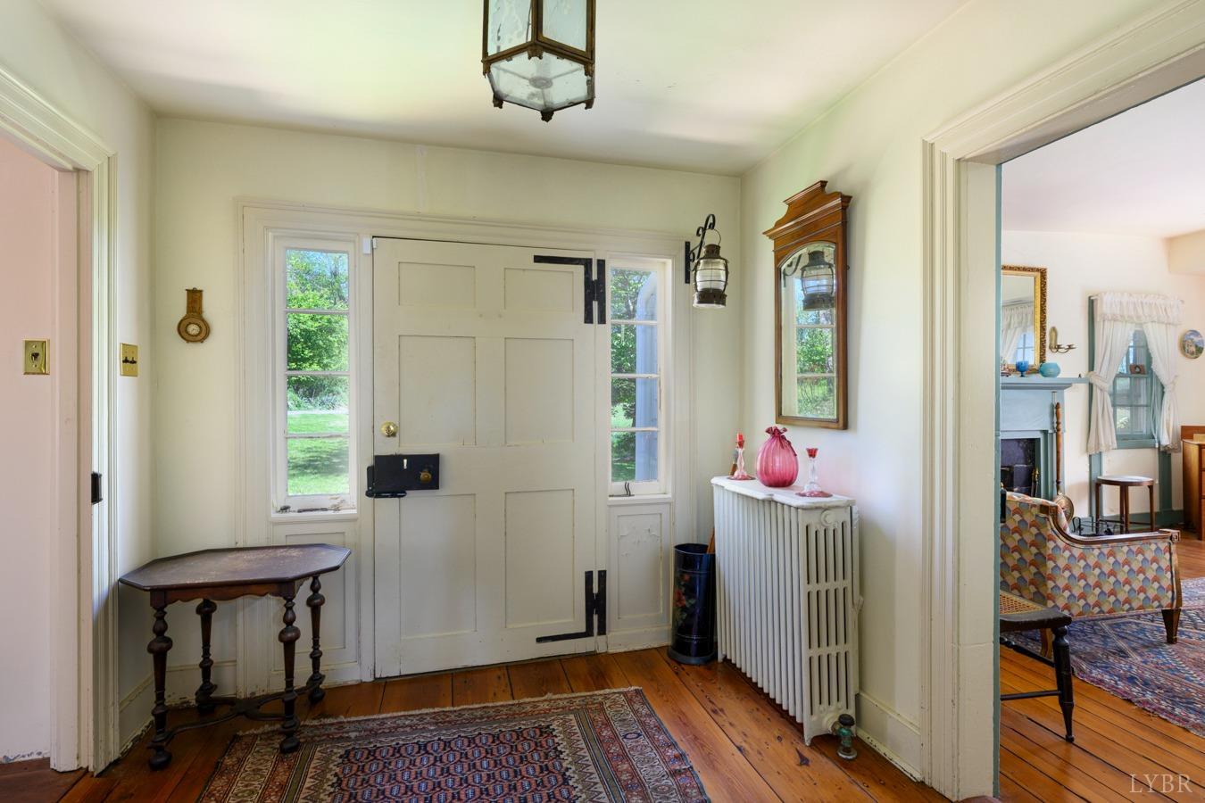 1409 Wiggington Road, Lynchburg, Virginia image 5