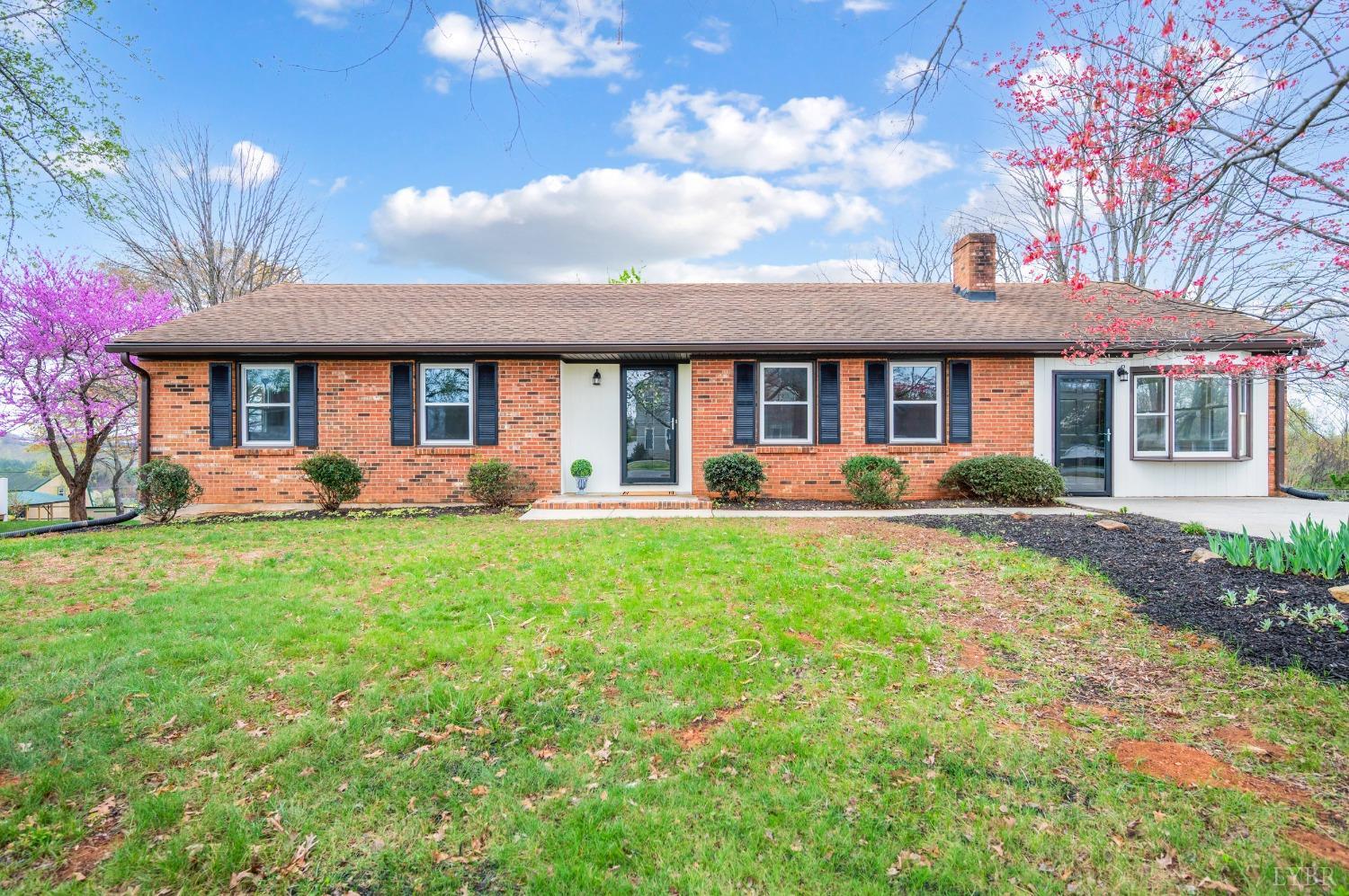184 Crestview Drive, Rustburg, Virginia image 1