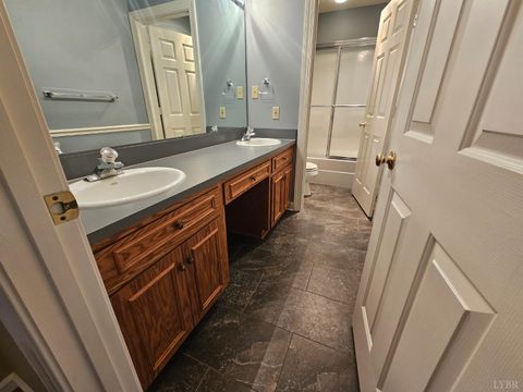 Tiny photo for 6400 Everett Road, Forest, VA 24551 (MLS # 363194)