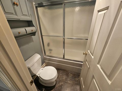 Tiny photo for 6400 Everett Road, Forest, VA 24551 (MLS # 363194)