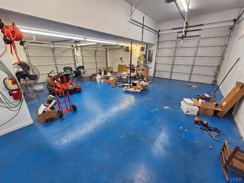 Tiny photo for 6400 Everett Road, Forest, VA 24551 (MLS # 363194)