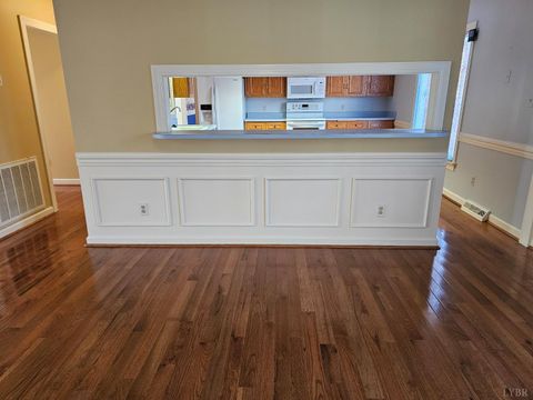 Tiny photo for 6400 Everett Road, Forest, VA 24551 (MLS # 363194)