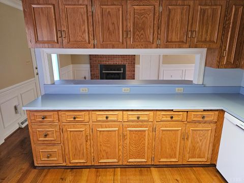 Tiny photo for 6400 Everett Road, Forest, VA 24551 (MLS # 363194)