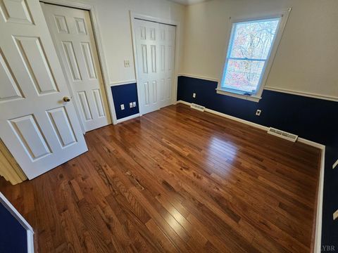 Tiny photo for 6400 Everett Road, Forest, VA 24551 (MLS # 363194)