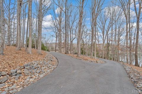 Tiny photo for 2768 Lake Retreat Drive, Huddleston, VA 24104 (MLS # 364642)