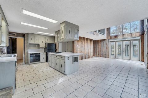 Tiny photo for 2768 Lake Retreat Drive, Huddleston, VA 24104 (MLS # 364642)