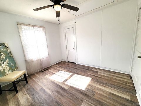 Tiny photo for 707 12th Street, Altavista, VA 24517 (MLS # 364886)