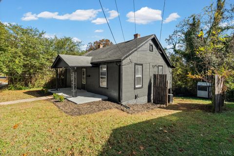 Tiny photo for 2022 Hughes Avenue, Lynchburg, VA 24501 (MLS # 364027)