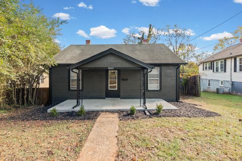 Photo of 2022 Hughes Avenue, Lynchburg, VA 24501 (MLS # 364027)