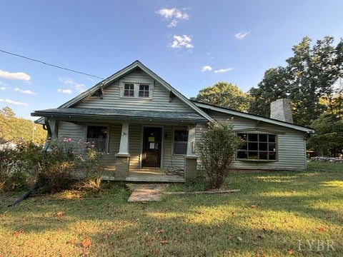 Photo of 105 West Road, Altavista, VA 24517 (MLS # 370060)