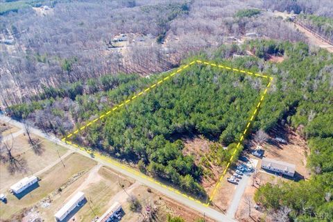 Tiny photo for 0 Rockford School Rd, Gretna, VA 24557 (MLS # 363670)