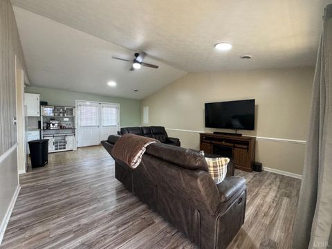 Tiny photo for 3363 Horseshoe Road, Appomattox, VA 24522 (MLS # 364672)