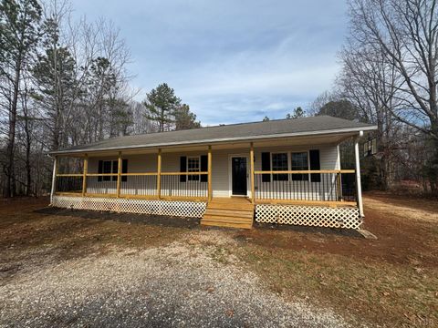 Tiny photo for 3363 Horseshoe Road, Appomattox, VA 24522 (MLS # 364672)