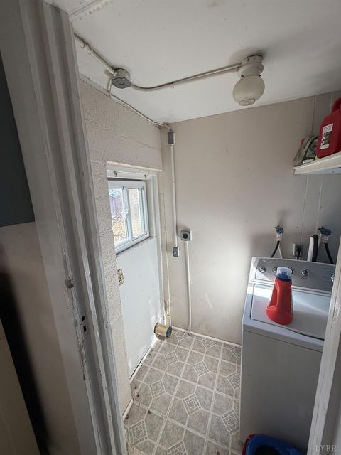 Tiny photo for 1139 Tabor Road, Gladys, VA 24554 (MLS # 364092)