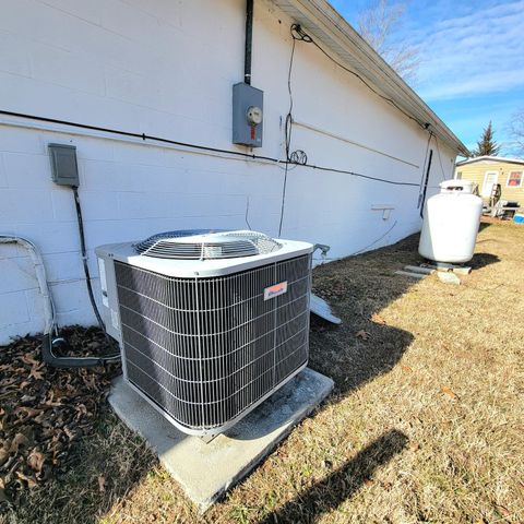 Tiny photo for 3070 Long Island Road, Gladys, VA 24554 (MLS # 366390)