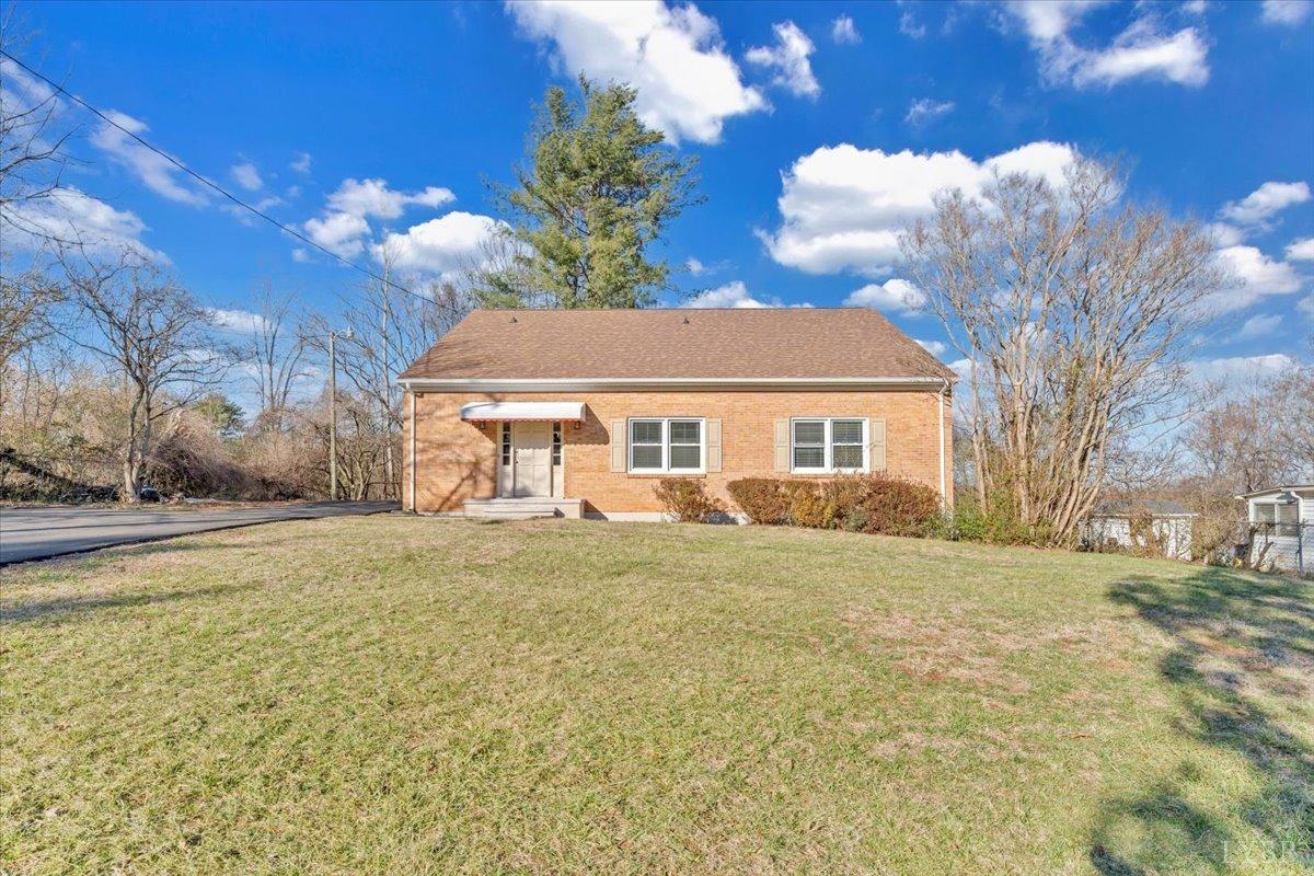 Lynchburg, Virginia 24504, United States, 3 Bedrooms Bedrooms, ,3 BathroomsBathrooms,Residential,Active,86978