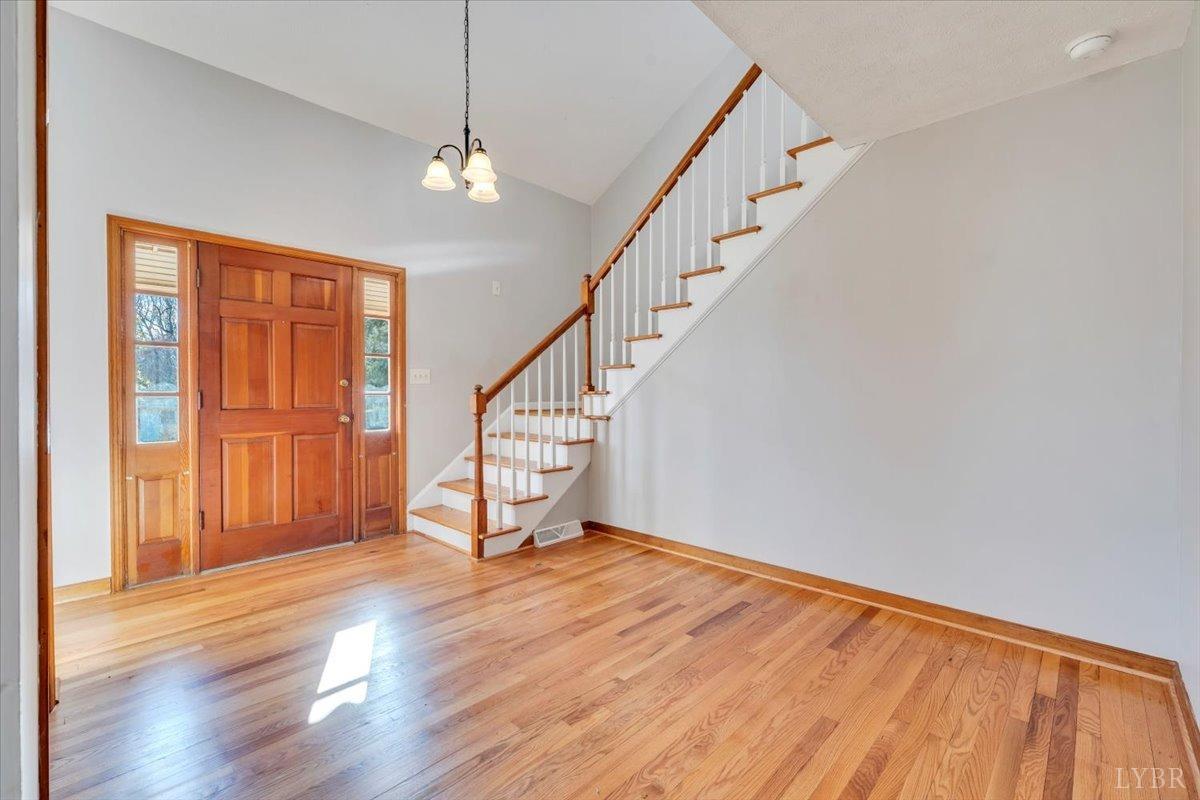 Lynchburg, Virginia 24504, United States, 3 Bedrooms Bedrooms, ,3 BathroomsBathrooms,Residential,Active,86978