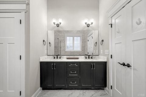 Tiny photo for 1759 Lake Manor Drive, Forest, VA 24551 (MLS # 363224)