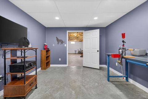 Tiny photo for 109 View Ln. LN, Concord, VA 24538 (MLS # 366753)