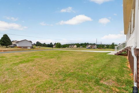 Tiny photo for 109 View Ln. LN, Concord, VA 24538 (MLS # 366753)