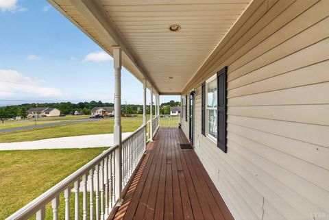 Tiny photo for 109 View Ln. LN, Concord, VA 24538 (MLS # 366753)
