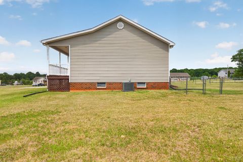Tiny photo for 109 View Ln. LN, Concord, VA 24538 (MLS # 366753)