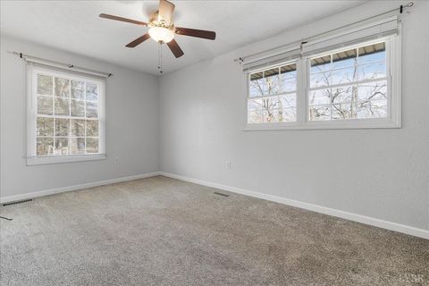 Tiny photo for 813 Doss Road, Concord, VA 24538 (MLS # 364194)