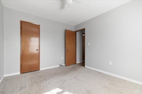 Tiny photo for 813 Doss Road, Concord, VA 24538 (MLS # 364194)
