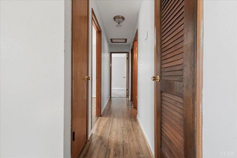 Tiny photo for 813 Doss Road, Concord, VA 24538 (MLS # 364194)