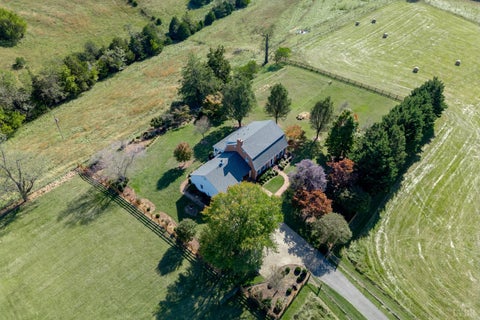 Homes For Sale - 1687 Pilgrim Road<br/> Goode, VA 24556