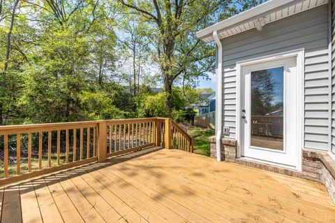 Tiny photo for 456 North Avenue, Appomattox, VA 24522 (MLS # 362710)