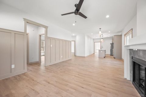 Tiny photo for 456 North Avenue, Appomattox, VA 24522 (MLS # 362710)