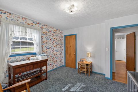 Tiny photo for 113 Kenbridge Place, Lynchburg, VA 24502 (MLS # 366474)