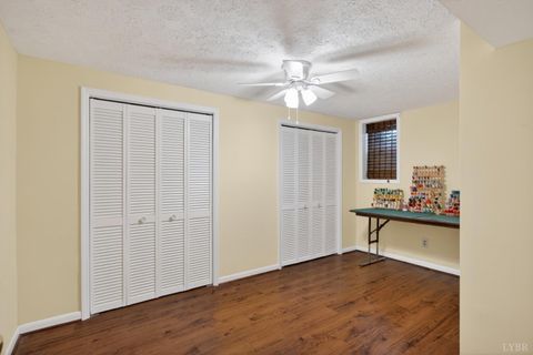 Tiny photo for 113 Kenbridge Place, Lynchburg, VA 24502 (MLS # 366474)